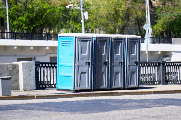 Best Construction site porta potty rental  in Highland On The Lake, NY